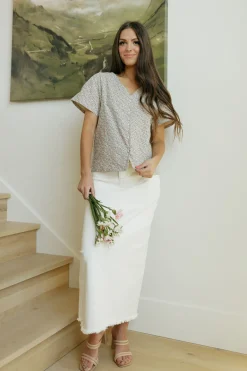 Dongguan Huoyoung Apparel Co Beverly Top-Natural Floral Neutral Best