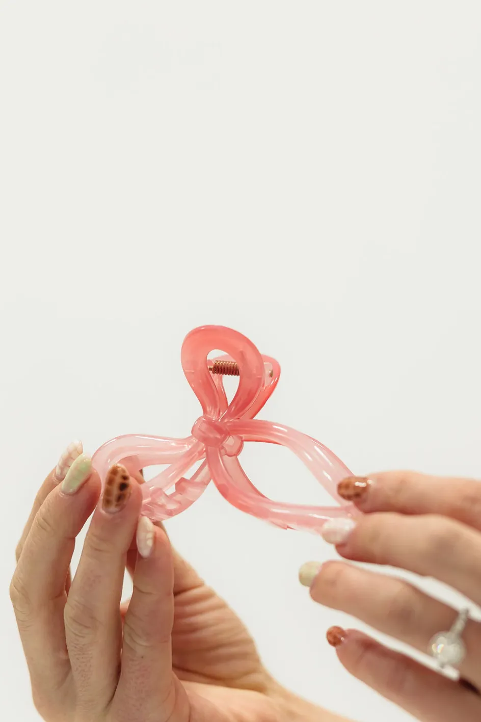 Hash Shop Bow Claw Clip-Pink Clearance