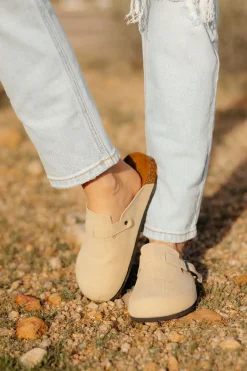 Olem Shoe Bria Corduroy Clog-Taupe New