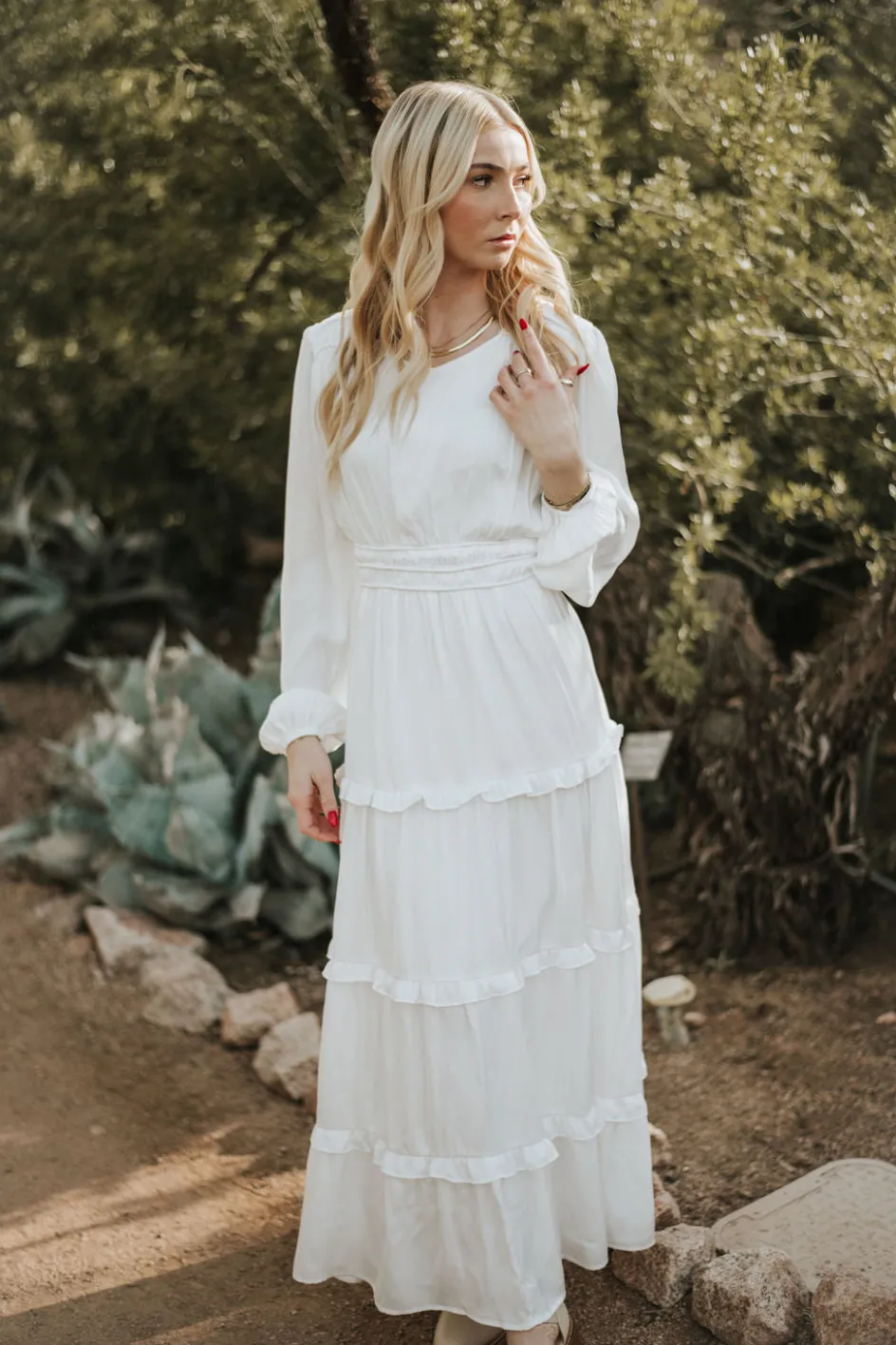 Tea N Rose Calabran Dress- White Hot