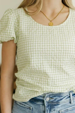 Dongguan Huoyoung Apparel Co Camrie Top- Green Hot