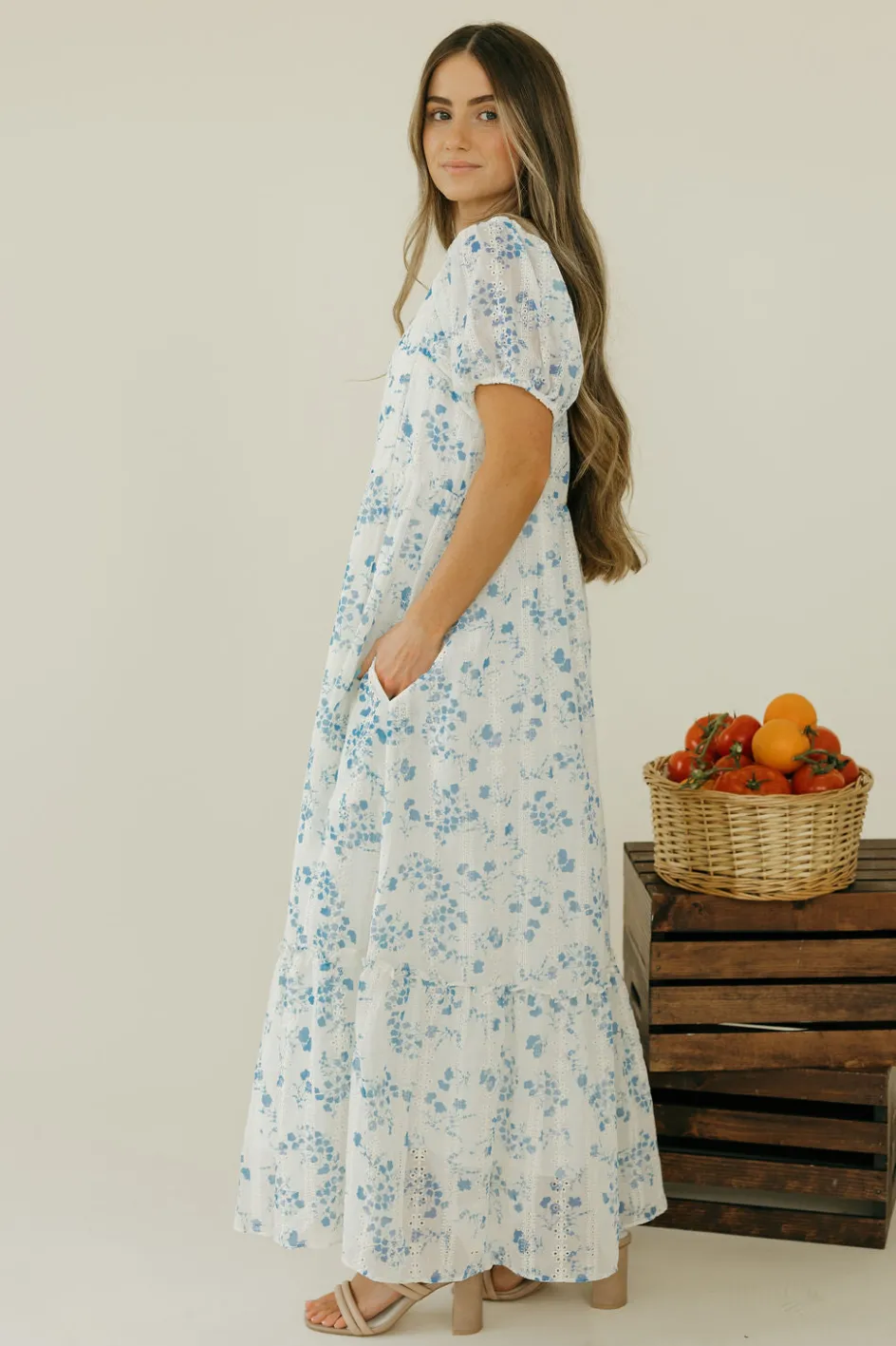 Dongguan Huoyoung Apparel Co Evie Dress-Ivory/Blue White Clearance