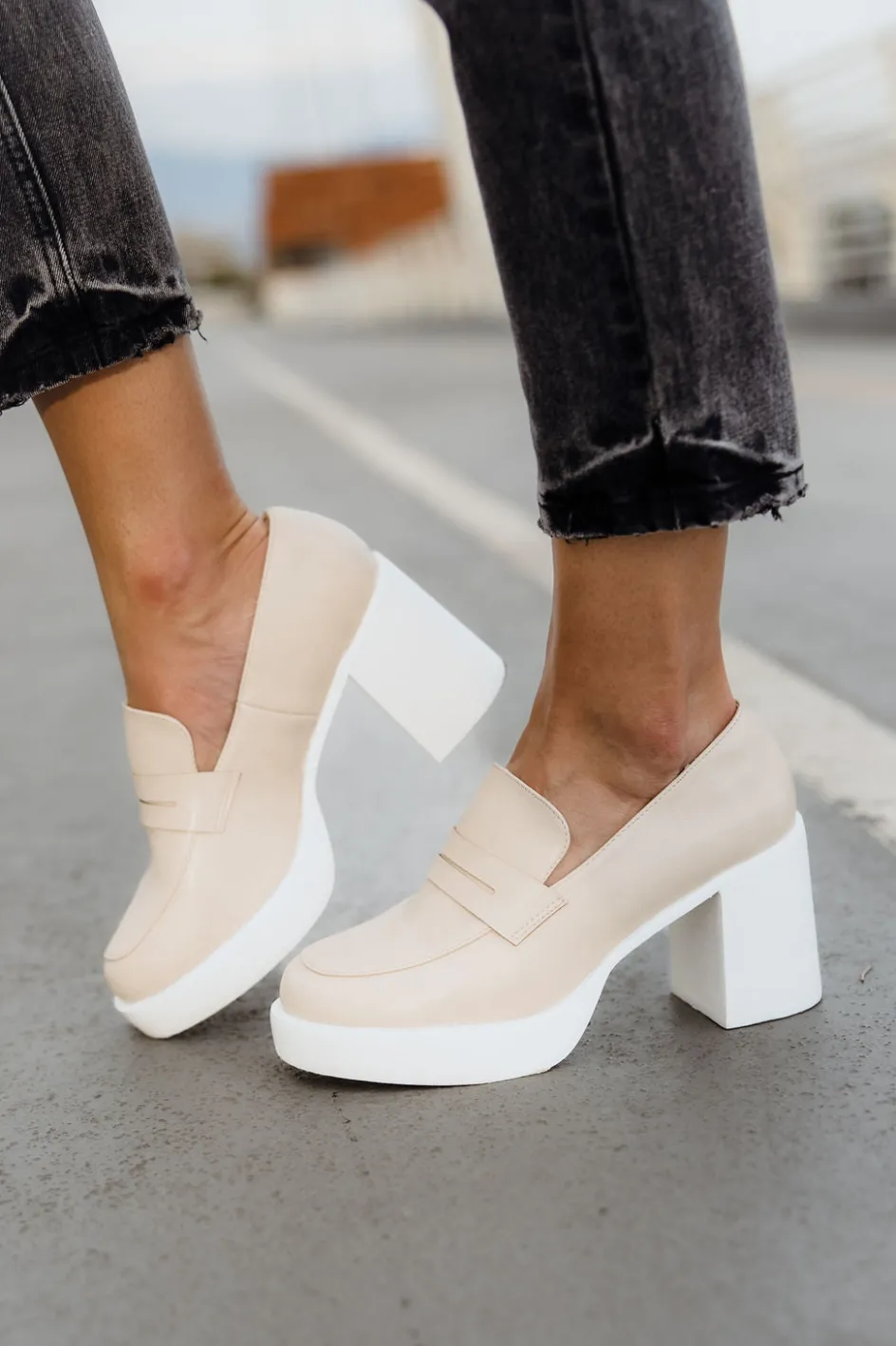 Oasis Society Hannah Heels-Beige Hot