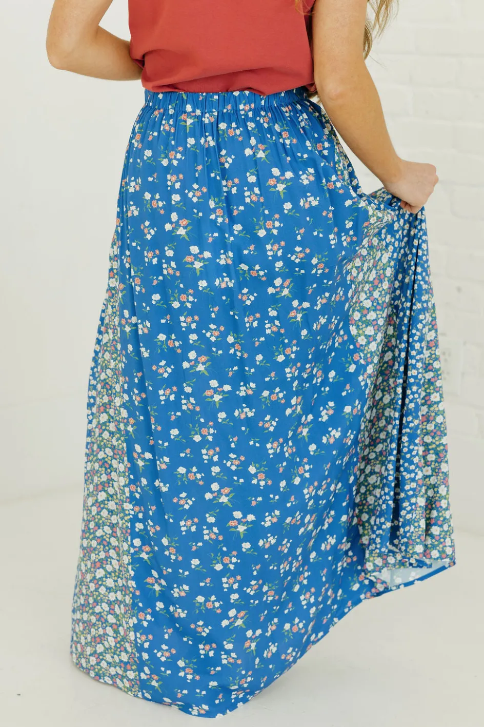 Aemi & Co. Jude Skirt-Cobalt Floral Fashion