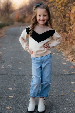 Dongguan Huoyoung Apparel Co Little Girl's Wally Sweater-Cream/Black/Tan New