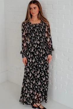 Dongguan Huoyoung Apparel Co Maylee Dress- Multi Black Sale