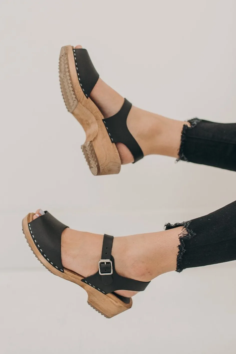 Mia Anja Clog-Black Best