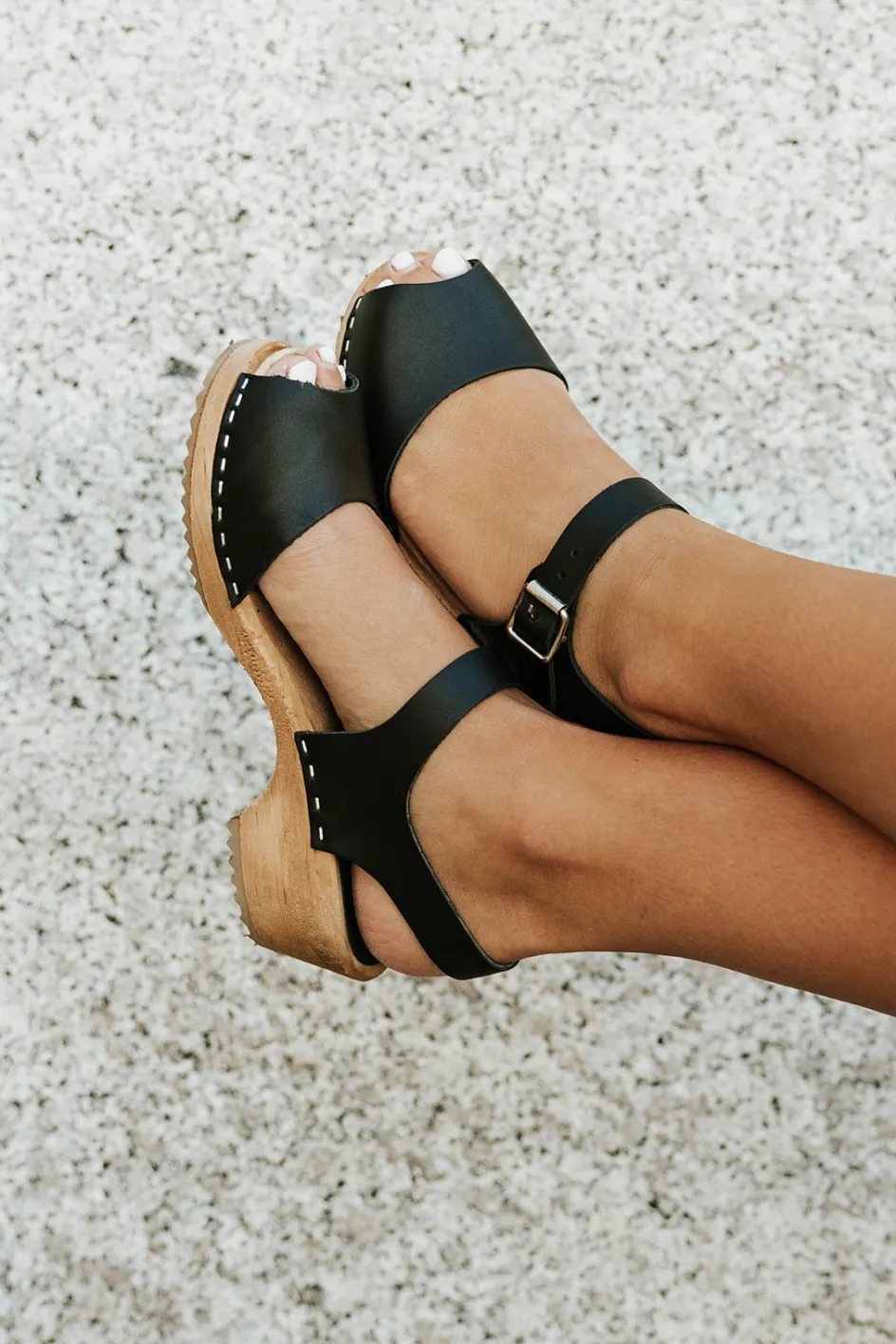 Mia Anja Clog-Black Best
