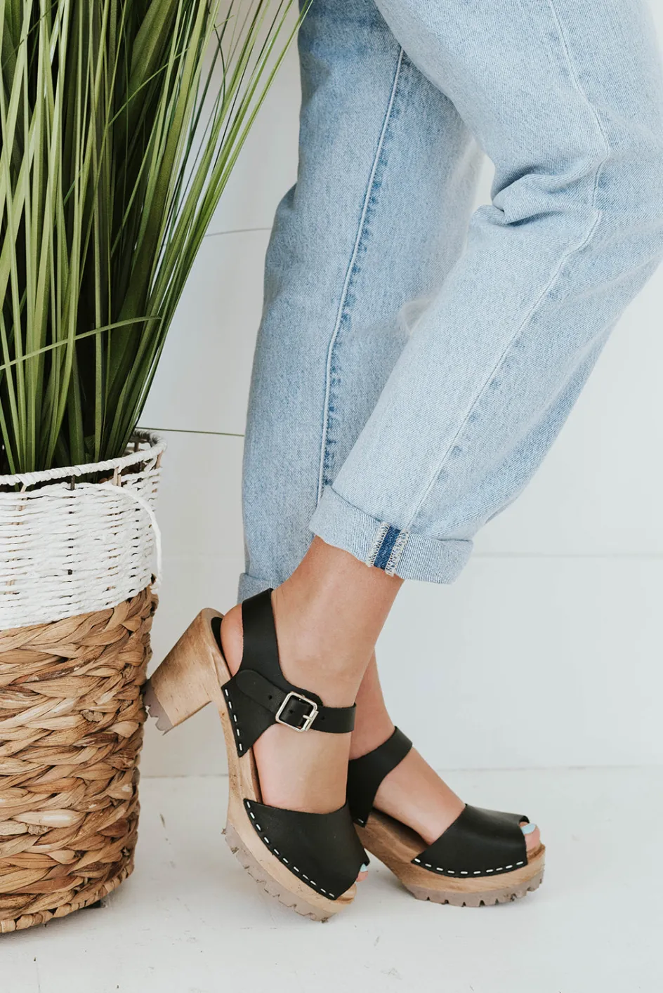Mia Greta Clog-Black Online