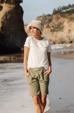 Love Olive Co Must Have Tee-White Online