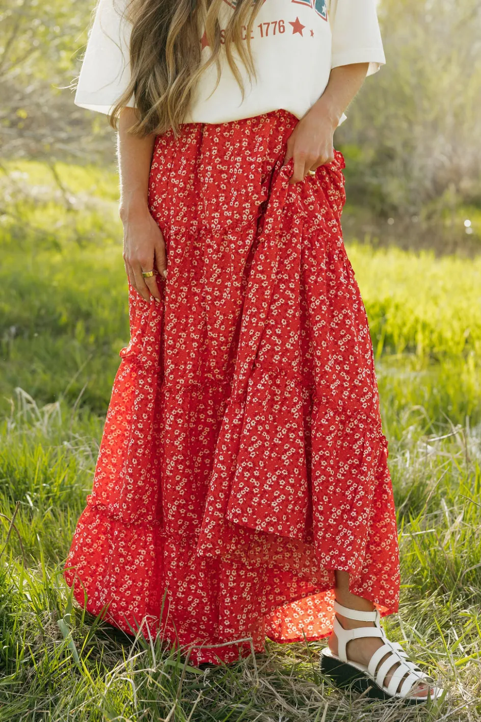 Dongguan Huoyoung Apparel Co Oaklyn Skirt- Floral Red Sale
