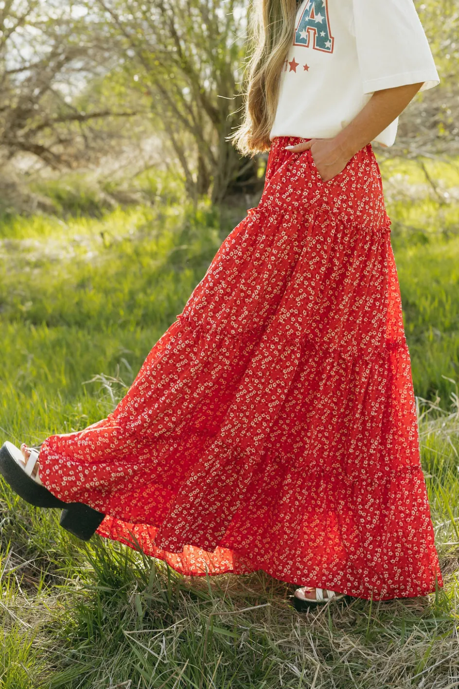 Dongguan Huoyoung Apparel Co Oaklyn Skirt- Floral Red Sale