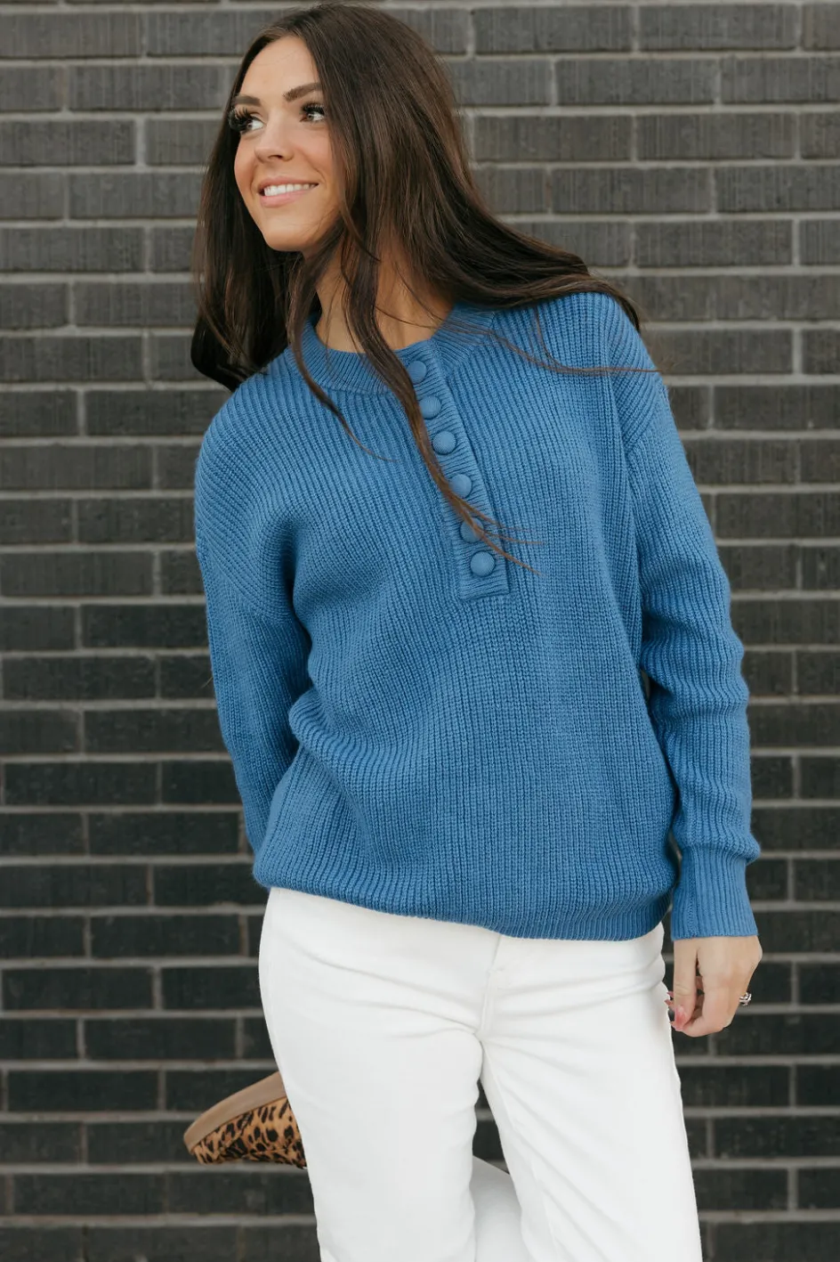 Dongguan Huoyoung Apparel Co Renner Sweater- Blue Fashion