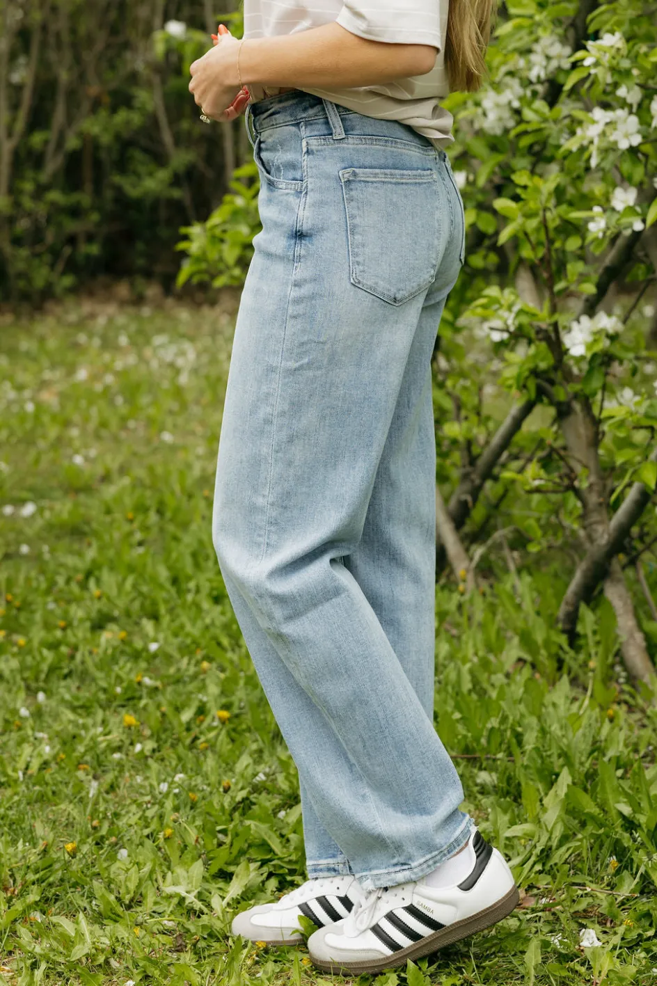 Vervet Rennie Denim-Medium Light Blue Hot