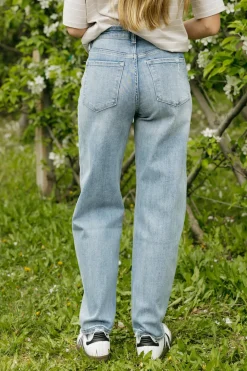 Vervet Rennie Denim-Medium Light Blue Hot