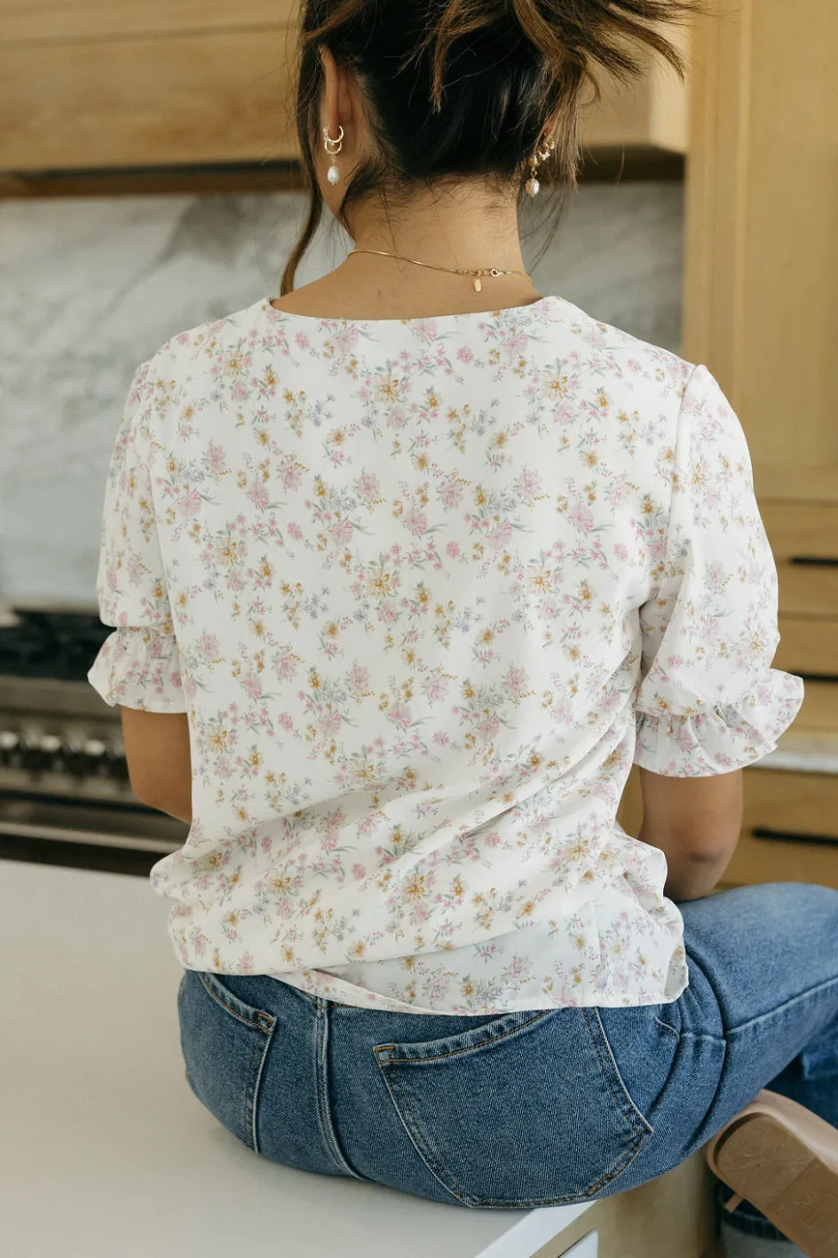 Dongguan Huoyoung Apparel Co Sasha Top-Ivory Floral White Online