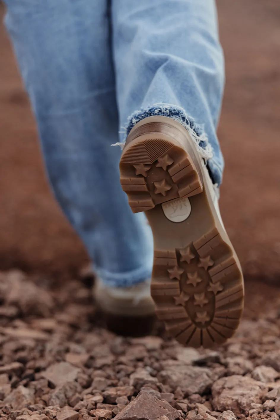 Sorel Joan Now Chelsea-Bleached Ceramic/Gum Sale