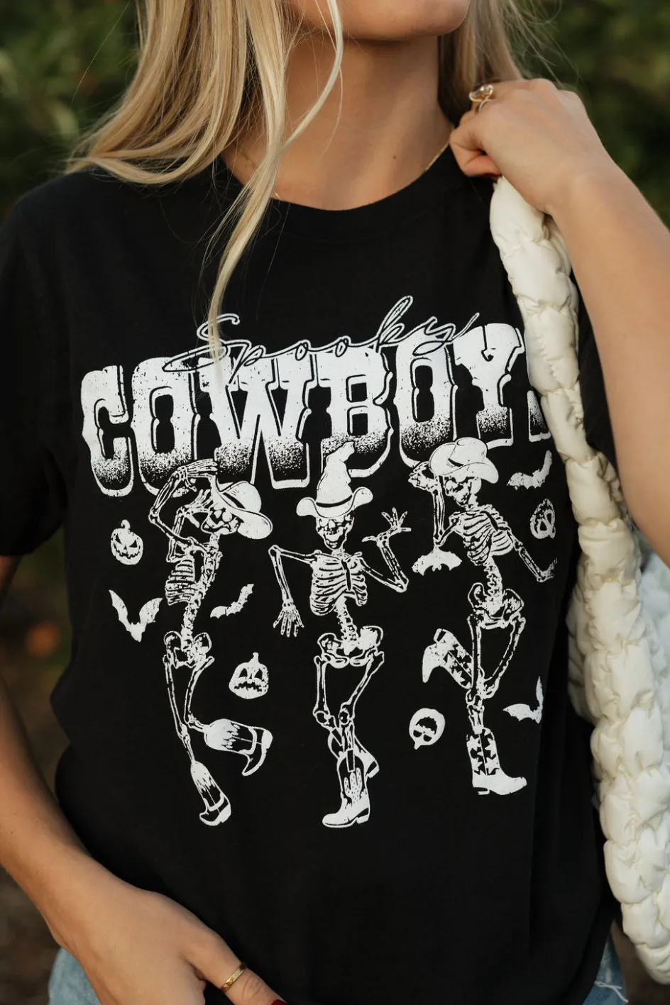 Honestee Spooky Cowboys Tee-Black Best