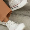 Victoria Wallen Sneakers-Crudo Fashion